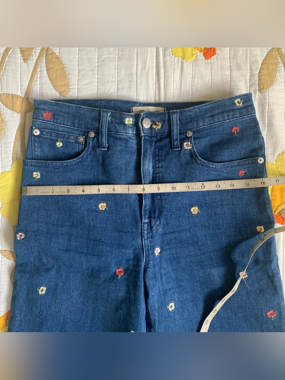 Madewell Wide-Leg Crop Jeans: Confetti Floral Embroidered Edition - Picture 6 of 16